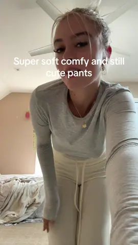 I want to live in these pants