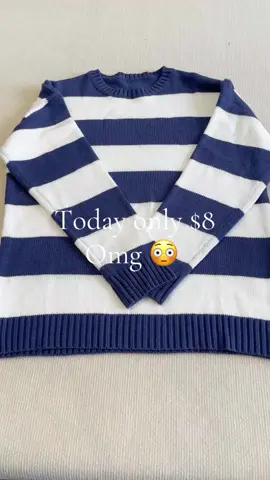 You need it#tiktokshopdealsforyoudays #sweater #foryou #OOTD #dealsfordays 