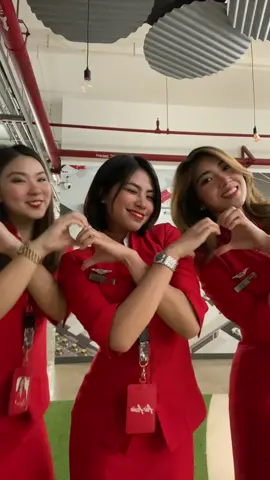 It’s batchie & bestie flight! 🤙🏻✈️ #CabinCrewLife #AirAsiaCabinCrew #FlyAirAsia #AirAsia #CabinCrewJoy #itsLigaya 