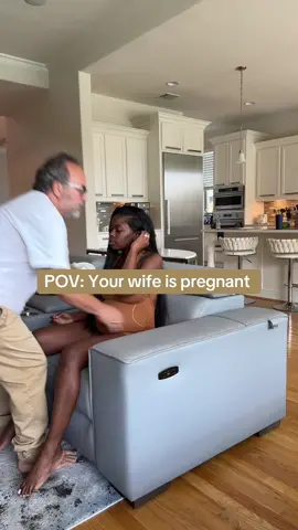 That third trimester will do it!  Back hurts so badddddd…. #pregnanttiktok #sahmsoftiktok #pregnancyjourney #blackgirltiktok #MomsofTikTok 
