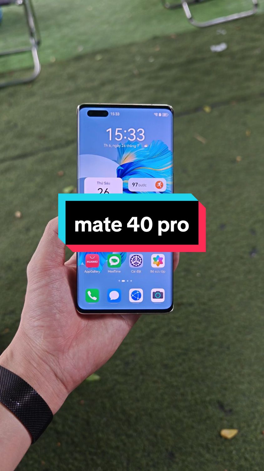 Trả lời @maianh096s muốn huawei có luôn ạ. đẳng cấp 1 thời mate 40 pro 8/256 hơn 7 đồng. #mate40pro 