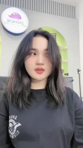 catokan lagiiii yuu temenin aku✨ #fyp #hair #curlyhair #curly #catokan #catokanautocurly #catokanrambut #catokanviral #catokanmurah #hairstyle #belanjahemat #hargaambyar 