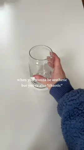 Dont ask why i put the ice last ☺️  #chaoticlife #aestheticlife #aesthetic #minglemocktails 