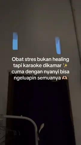 yg introvert malas keluar mending karaoke nya dikamar aja#karaoke #speakerbluetooth #mini 