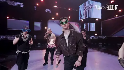 Skz encore fancam on music bank #straykids #skz #스트레이키즈 #bangchan #leeknow #changbin #hyunjin #han #felix #seungmin #IN #socute #cute #funny #fun #sunglasses #encore #musicbank #fancam 