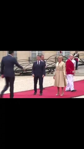 Sheikh Tamim bin Hamad Al-Thani & his sister Sheikha Hind attending at reception organized at Elysee Palace prior Paris 2024 Olympic Games Opening Ceremony, in Paris, France on July 26 2024. #tamimbinhamadalthani #emmanuelmacron #الشيخ_تميم_بن_حمد_ال_ثاني #الشيخة_هند_بنت_حمد_آل_ثاني  #تميم_بن_حمد #هند_بنت_حمد_ال_ثاني  #الشيخ_خليفة_بن_حمد_ال_ثاني #وزير_الداخلية   #الشيخ_حمد_بن_خليفه_آل_ثاني #امير_قطر #خليفة_بن_حمد_آل_ثاني  #khk #بوحمد #الشيخ_خليفة_بن_حمد #خليفة_بن_حمد_آل_ثاني  #khalifabinhamad 