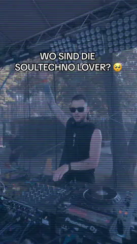 Wo sind die #soultechno lover? 🥺🥰   #techno #producer #dj #festival #peaktime #melodic #driving #rolling #animarum #scuro #beach #strand #openair #Summer #fy #fyp #viral 