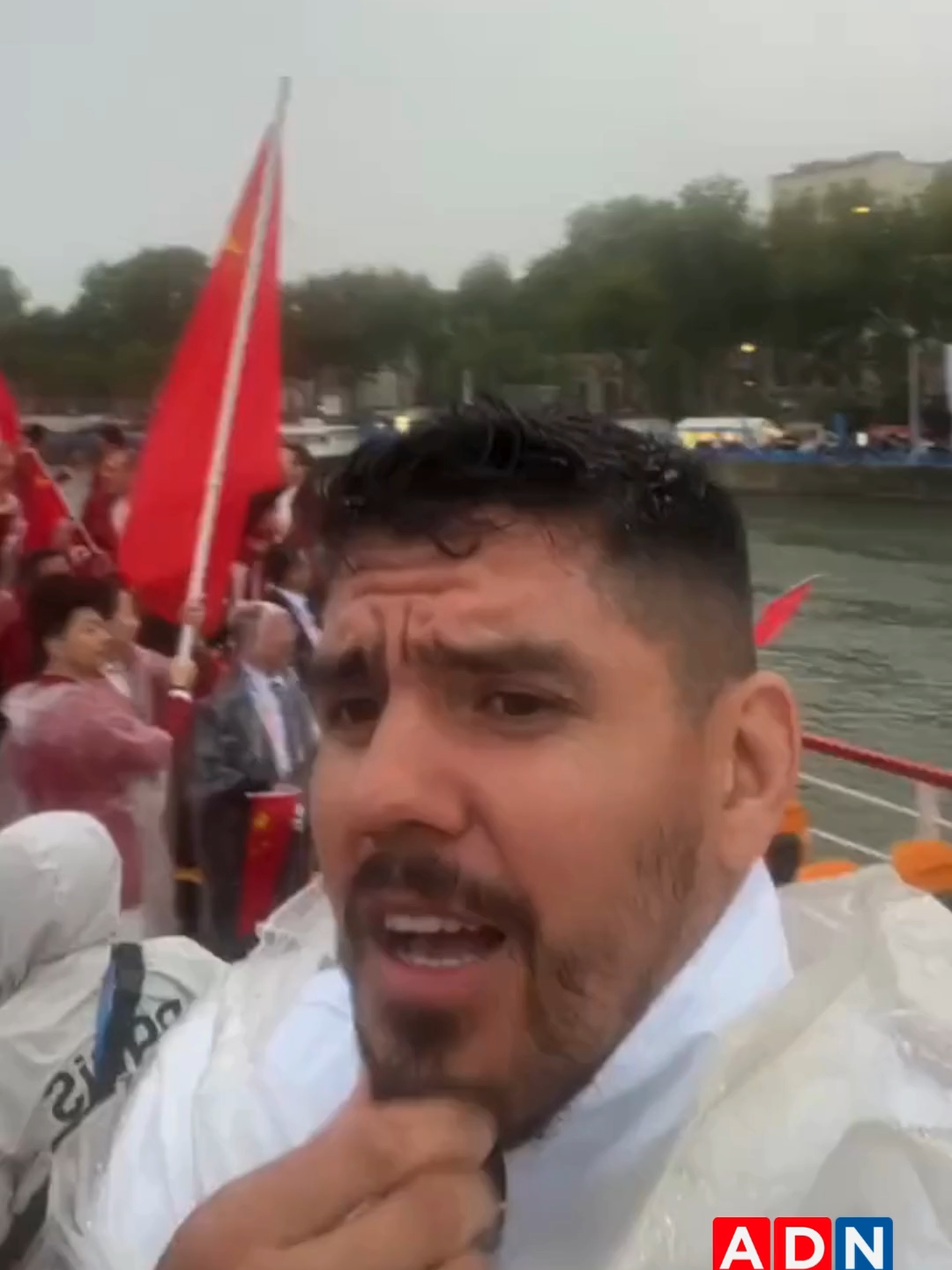 El representante del Team Chile en Judo, Thomas Briceño mostró cómo fue la experiencia de pasar en barco junto a las demás delegaciones de otros países en la Ceremonia Inaugural de París 2024. #paris2024 #juegosolimpicos #jjoo #teamchile #chilenos #chile #chile🇨🇱 #paris