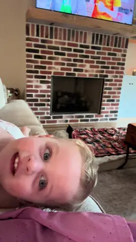 Always blaming sissy 🤣 #twinsisters #sisters #kidsoftiktok 