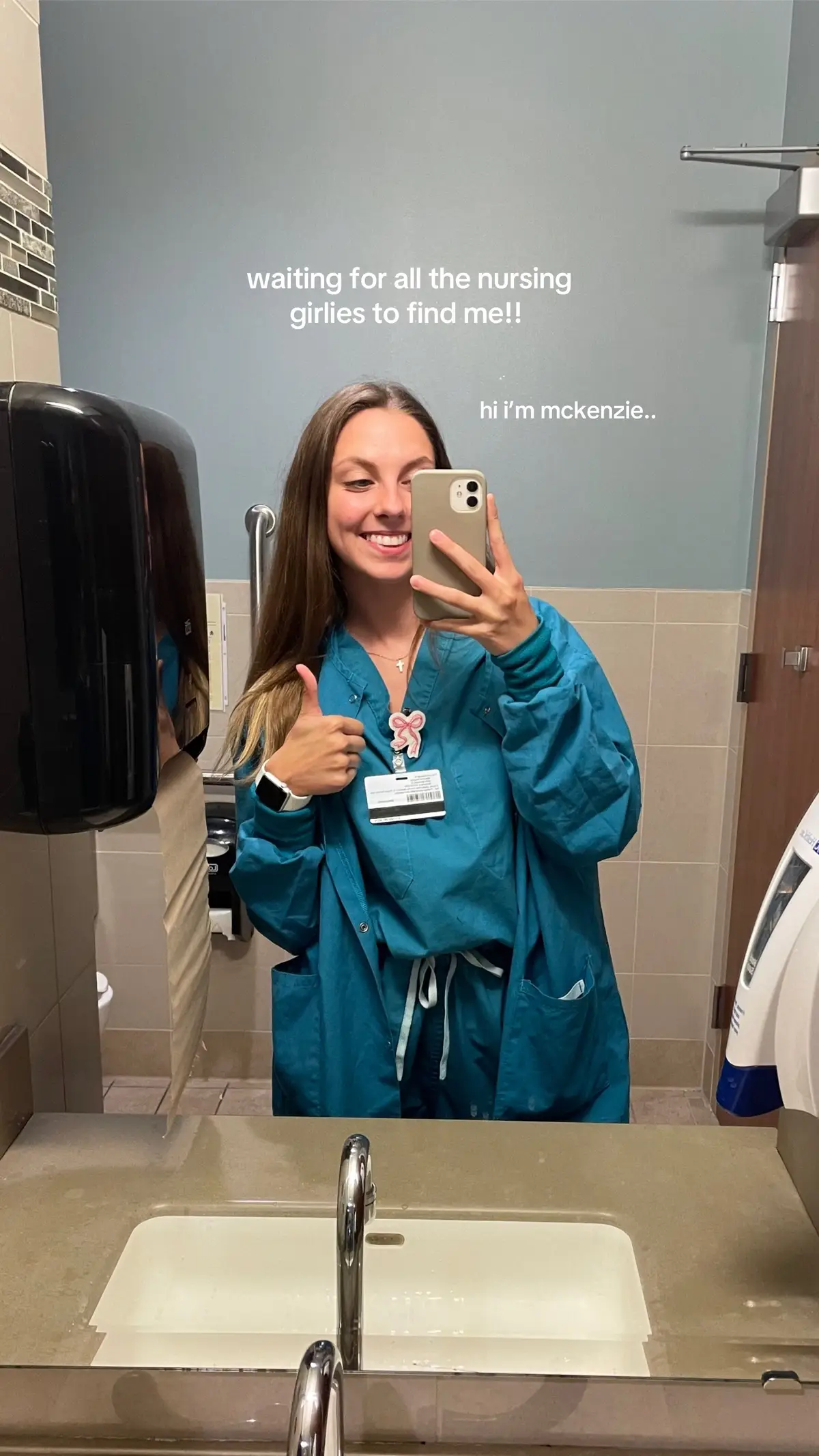 what content do YOU want to see?🫶🏻 #studentnurse #nurseextern #nursingstudent #nursingschool #nursingtiktok #healthcareworker #cna #nursingbags #nursetok #12hourshift #firstyearnursingstudent #prenursingstudent #dayinthelifeofanursingstudent (nursing school, nursing student, nursing)