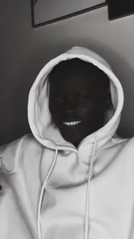 Black man with white teeth 🥶🥶🥶  #foryourpage #whiteteeth  #southsudanese #BlackTikTok #fyp #darkskin #blackmantiktok #creativemakeup #olympics2024 