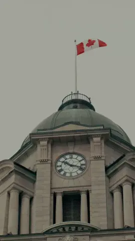 Además de estrenar álbum hoy, estamos estrenando el videoclip mi canción favorita “MI VIAJE”  Porfa🙏🏽 tómate el tiempo de ver el video y escuchar lo que dice la canción.  El video fue rodado  en la ciudad de Quebec 🍁 