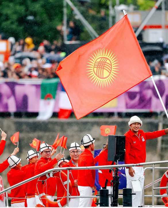 Сборная Кыргызстана на открытии Олимпийских игр 2024😍🇰🇬 #Paris2024 #olympic #kyrgyzstan #Lp #kgz 