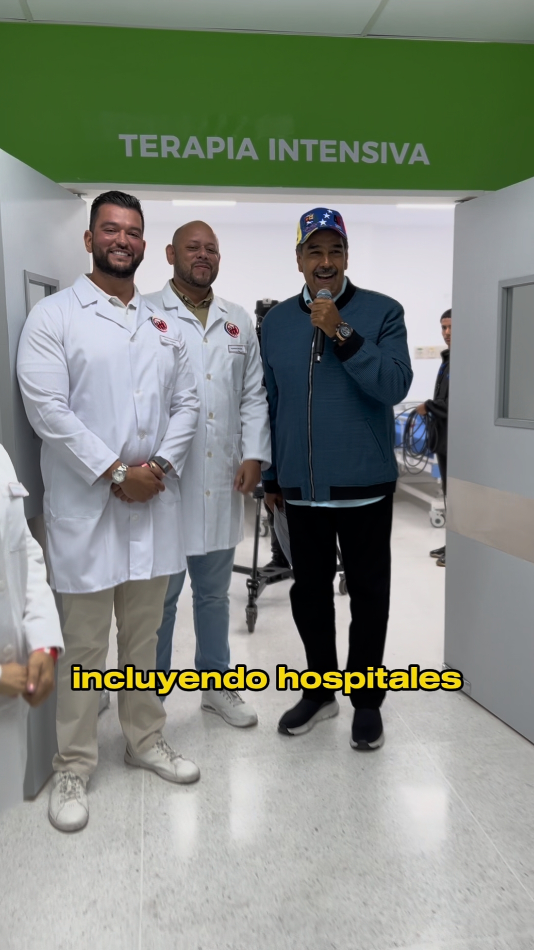 Para todo el pueblo del oeste de #Caracas inauguré el Hospital de Misiones de Nueva Generación “Hugo Chávez”, en la #ParroquiaSucre amplio y moderno para garantizarle a nuestro pueblo #AtenciónDeCalidad. ¡Estamos avanzando y haciendo muchísimo con poco!