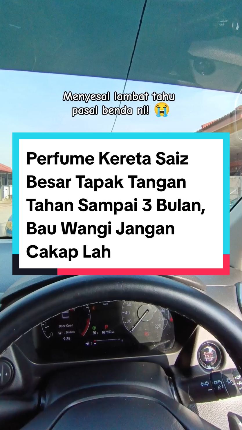 Sebelum ni jenuh asyik nak kena tukar perfume kereta je. Nasib baik jumpa jenis besar & tahan lama macam ni! 😱 #perfume #perfumetiktok #perfumekereta #perfumekeretaviral #perfumekeretamurahwangi #perfumekeretamurah #perfumekeretaviraltiktok #minyakwangi #minyakwangikereta #minyakwangikeretaviral #minyakwangikeretamurah #minyakwangikeretadanrumah 