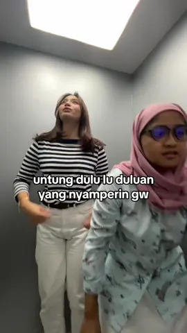 sehat sehat wanita extrovert😞🫰🏻@Shafaa Karina🌸 