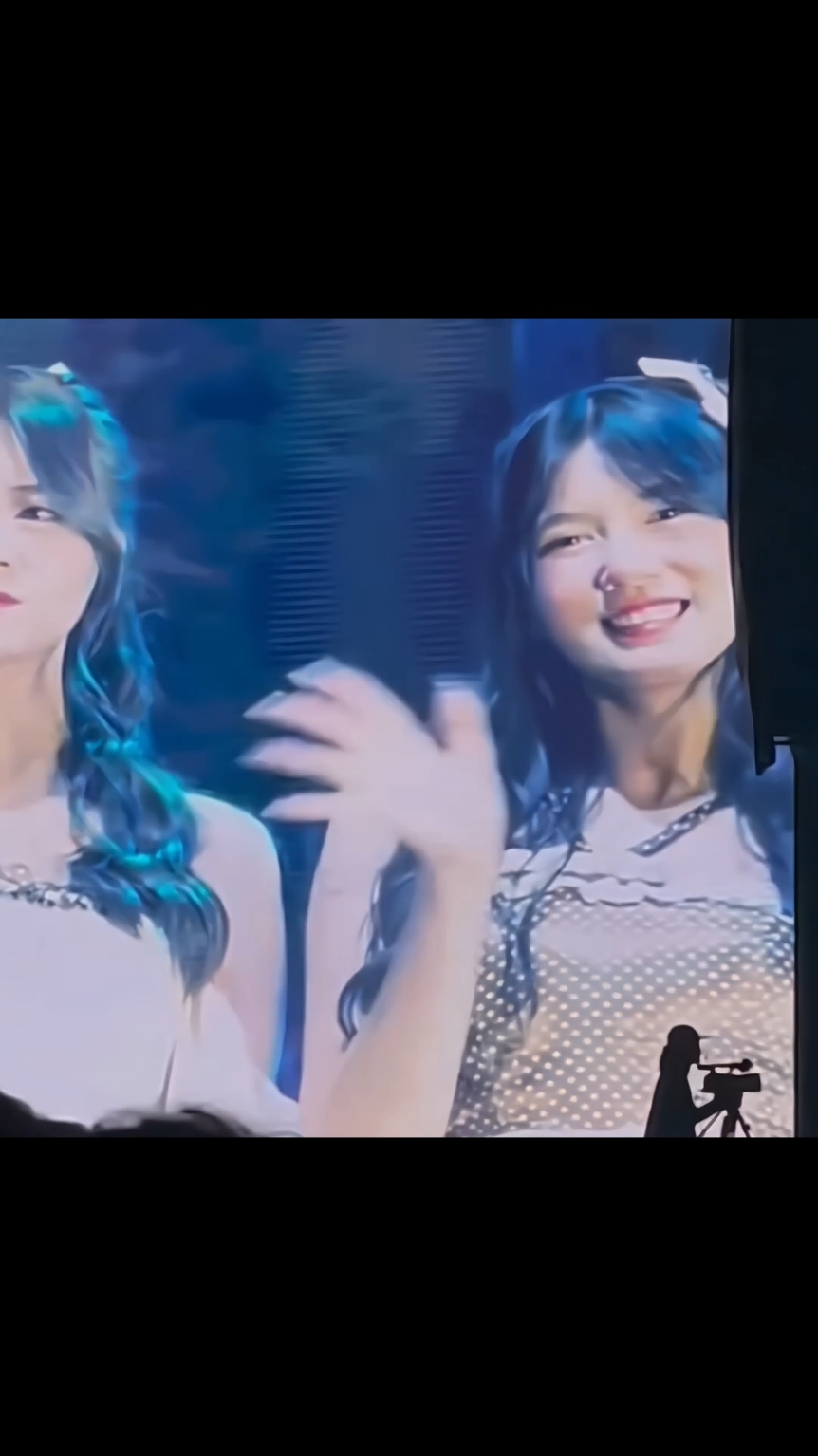 the sound that i've been missing. (videos not mine, all credits to owner who i appreciate took this lil moments🥰) #indirajkt48 #jkt48indira #jkt48 