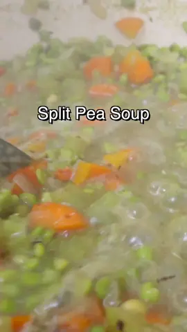 Easy Split Pea Soup #splitpeas #soupseason