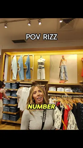 I didnt expect that 😭✍️ #confident #confidence #pickup #rizz #rizzler #viralvideo #cutegirl 