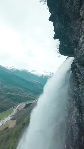 Chasing waterfalls in Norway🥹 #fpvdrone #drone #nature #waterfall #norway #fyp 