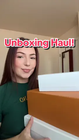 Unbox some goodies with me! 😍 #unboxing #unboxingvideo #unboxinghaul #unboxings #haultok #affordablestyle #fashiontiktok #fashiontrends   #affordablefashion #shoes #sunglasses 