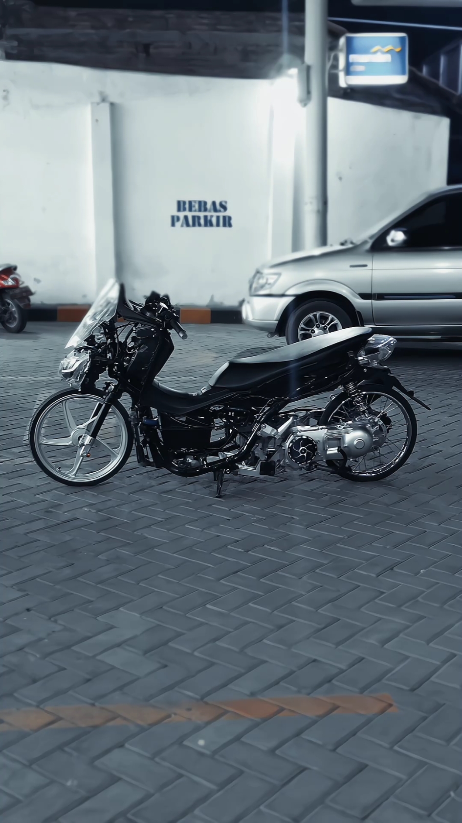 kalo std jangan ditrondolin ya.. jangan ya dek ya🗿 #nmax #nmax155 