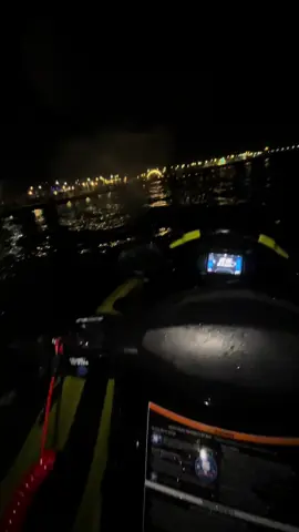 Night rides 😍😍#fyp #viral #mood #foryou #jetski #Summer #beach #libya #uae #🇱🇾 #night @سً 