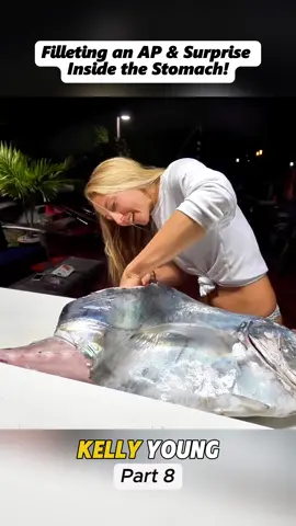 Filleting an AP & Surprise Inside the Stomach! #kellyyoung #fishinggirl #fish #fishing #bluegabe #fishingvideo #virul #bluegabe80  #fypシ #fishing #catching #bigfish 
