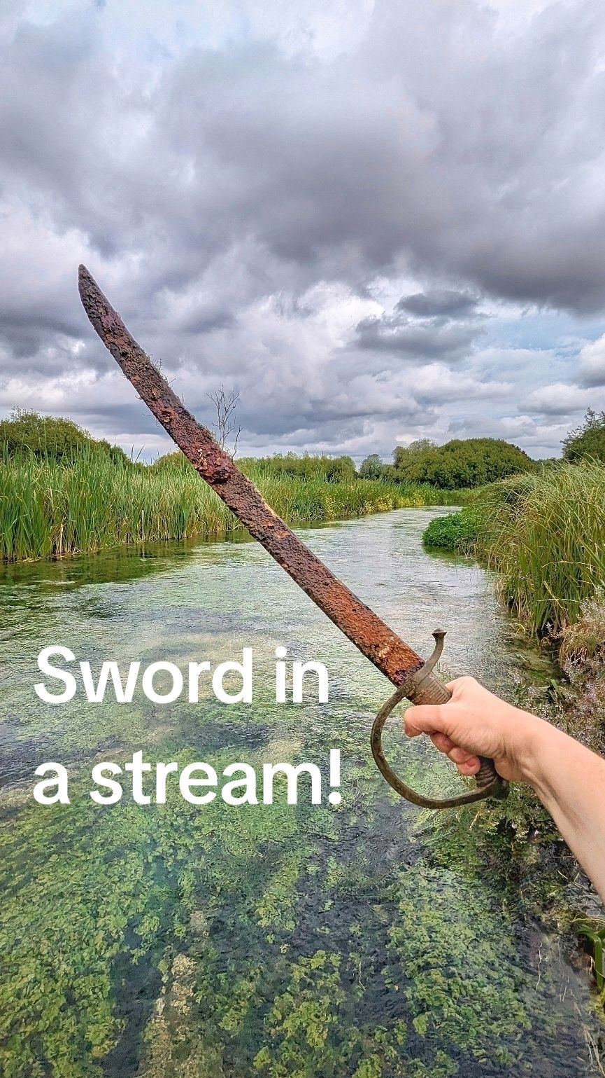 Early 19th century saber found in river!...please visit my Insta - @myordinarytreasure for the details and updates on my river finds. ⠀ #riverfinds #mudlarking #wadingfortreasure #treasurehunting