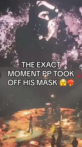 HAPPILY MARRIED 😚 MY HUSBAND IS THE HOTTEST THING IN THE WHOLE WORLD. But wow that haircut❤️‍🔥 #pesopluma #pp #pesopluma💯👹 #exodo #exodotour #fyppppppppppppppppppppppp 