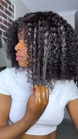 Replying to @Janine Manzana @curlscurlshair snapped here 😍😍. Hair link in bio 💋#foreversheezuus #kinkycurls #afro 