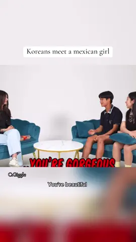 #beinginkorea #koreanreaction #koreancontent #giggle #koreansmeet #socialexperimentkorea #fypシ゚viral #CapCut 