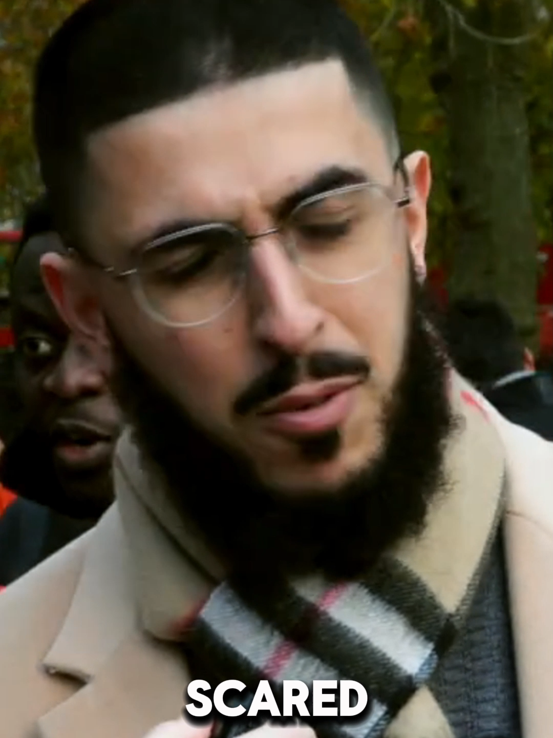 Ali Dawah Scared to Debate Bob at Speakers Corner #God #Yahweh #Jesus #Christ #Yeshua #bible #trinity #christiantiktok #debate #speakerscorner #bob #Muslimtiktok #Quran #Muhammad #Muslim #Ali #dawah