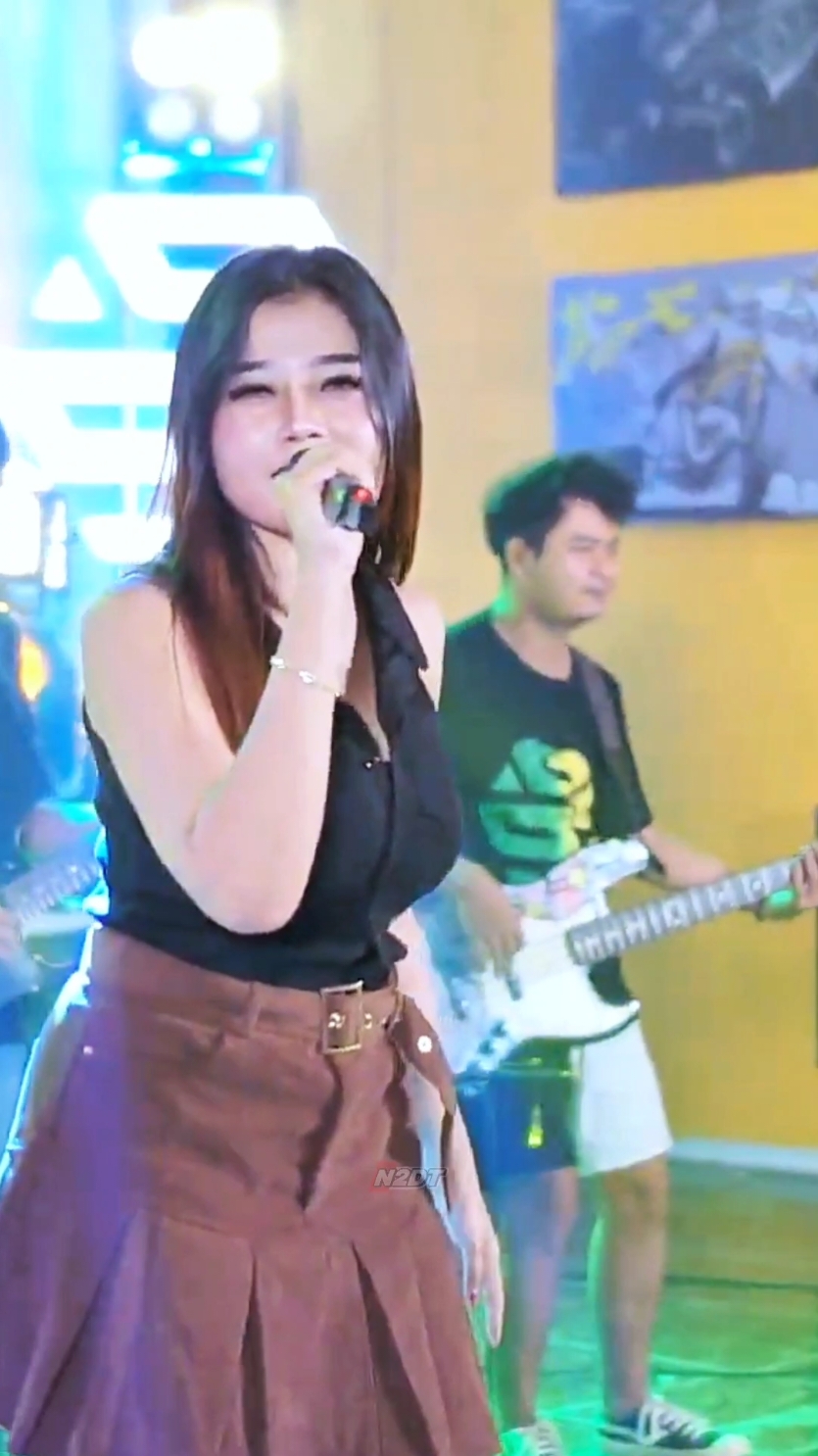 Seng Penting Ora Nyusahne Kancane || Bebas Merdeka - Lisa Rahma ft Musik 99 Skob #lisarahma #bebasmerdeka #bebasmerdekacoconuttreez #musik99skob #music99 #sragenan #music #fyp #laguviral #soundviral #masukberanda #trending #musiktrending #musik_story #musikdangdut #dangdut #dangdutkoplo #dangdutstory #viral #n2dt #n2dtmusik 