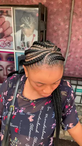 #trendinghairstyle #fypppppp #hairstylistinAba #viralvideo #conrrowsbraids 