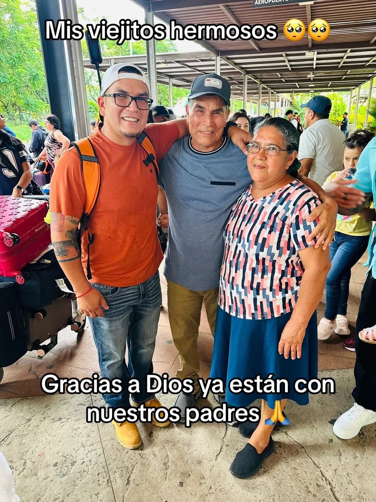 @JDDRYWALL LLC @@flakitodj_SD De regreso con nuestros padres 🥺🥺 #fypシ゚viral #fyp #foryou #fypシ゚viral #laescuelitasd