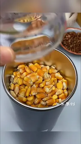 Grinder elektrik serbaguna dilengkapi mata pisau stainless super tajam bisa menghaluskan kopi bij bijian dan bumbu dapur#grinderelektrik #grinderelektrikblenderserbaguna #grinderkopi #grinder   