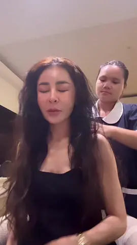 ดูเอาค่ะ…. ว่าเค้ารักนายเค้าขนาดไหน…คุยแล้วจะหาว่าคุย   #เป็กกี้ศรีธัญญา 