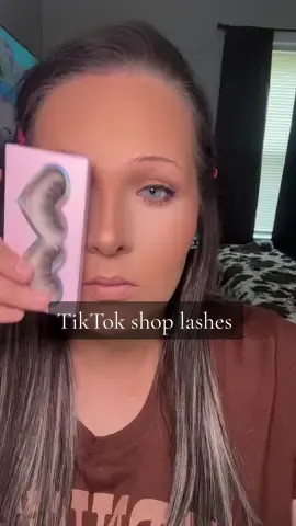 #makeup #makeuptutorial #tiktokshop #shop #tiktok #eyelashes #striplashes #eyelashestutorial 