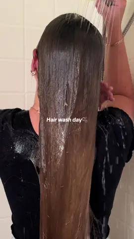 I was gifted these items & I’m truly obsessed! The scents, lather & overall results are incredible like no other🥰 #hairtok #healthyhair #haircare #hairtiktok #shinyhair #hairwashday #korean #koreanshampoo #scalpcare 