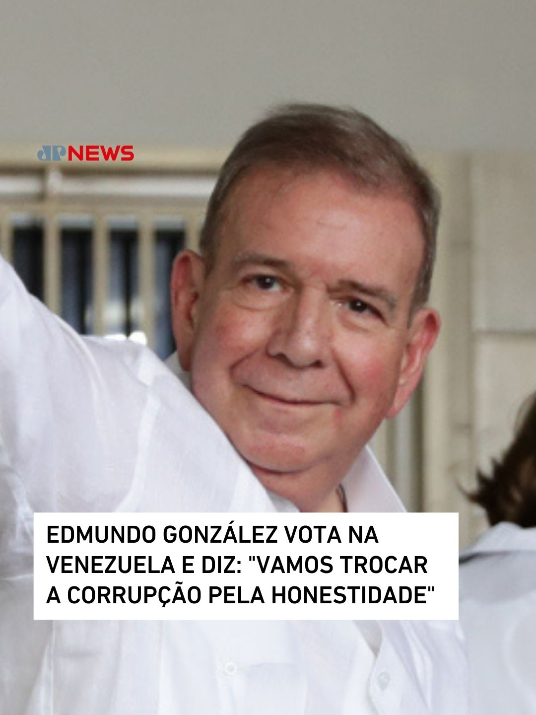 O candidato à presidência da Venezuela, Edmundo González Urrutia, votou agora há pouco em Caracas, capital da Venezuela. Após votar, o candidato da coalizão da oposição ao governo Nicolás Maduro falou com a imprensa e agradeceu a população. 