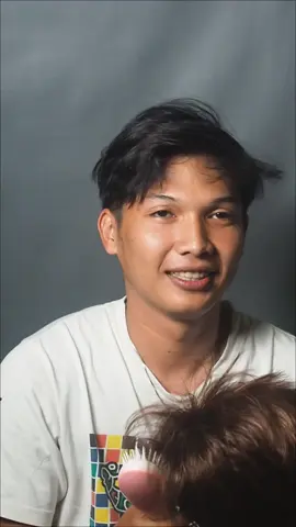 udah ganteng belum nih host live kita😁, pasti ganteng dong kan pake wig dari Sang Bintang Wig👌, bahan dari kualitas tinggi, mudah di sisir, bisa di catok, perawatan mudah.#rambutpalsu #wig #fypシ゚viral #satisfying
