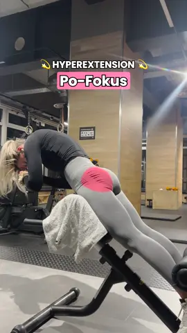 Schnelle Tipps zum Hyperextension Po Fokus! #Fitness #krafttraining #fyp #beintraining #fitnessleggings 