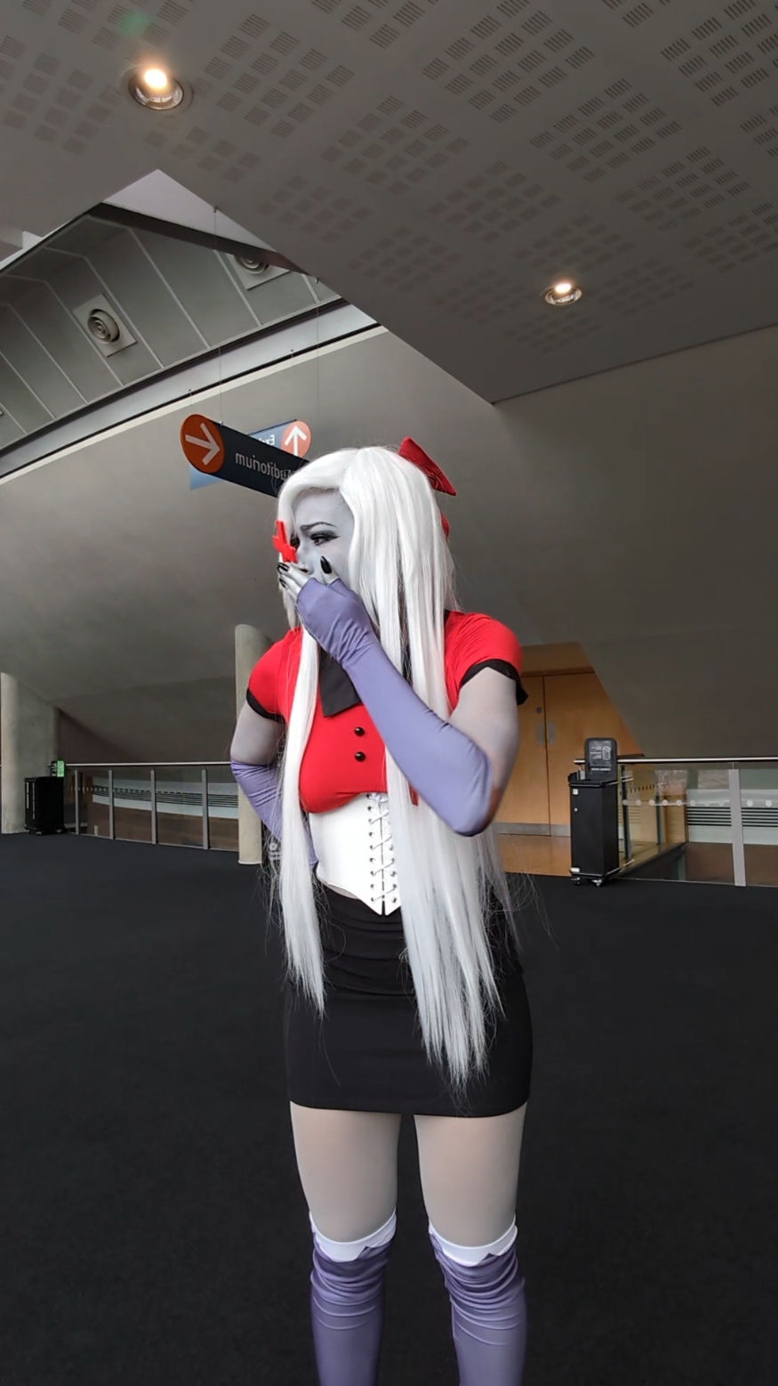 The amount of times I blink and lose people is incredible 🤣 #megacon #hazbinhotel #vaggiecosplay #cosplaymemes 