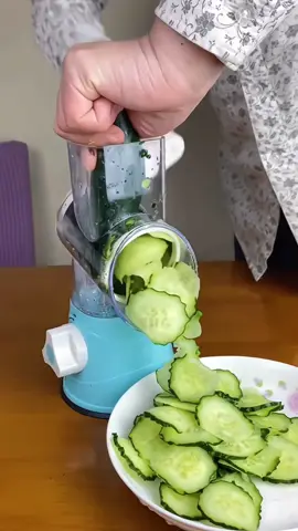 #goodthing #houseware Have you ever used this hand-operated vegetable cutter?