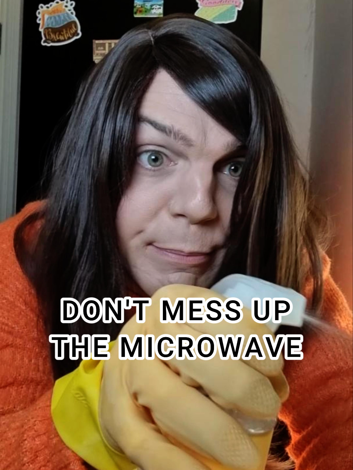 #MumVS Mucky Microwave. #mom #mumsoftiktok #CleanTok #funny #funny videos #kitchen #microwave #family #comedysketch #funnyvideo #richardfranks