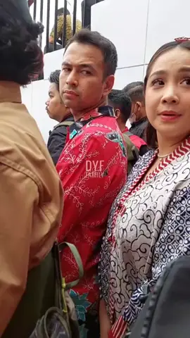 Ternyata tidak seramah yg di tv ..inilah  muka asli nya aa raffi