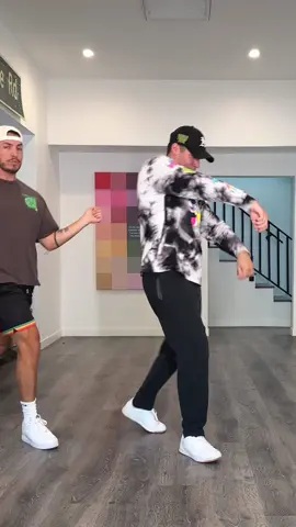 Impossible to stay still when this song comes on 🕺🔥  dc: @Rab Williams 