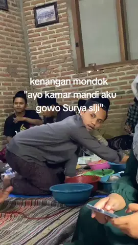 lek kenangan mu opo cah? #santri #nderekyai #santriindonesia #santrikeren #keamananpondok 