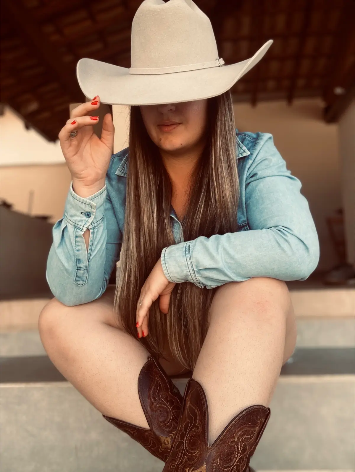 #fy #fyp #cowgirl #cowgirlboots #country #countrylife #cowboy #agro #western #westernfashion #westernwear #westernstyle #texas #inspo #inspooutfit #cavalo #inspiration 